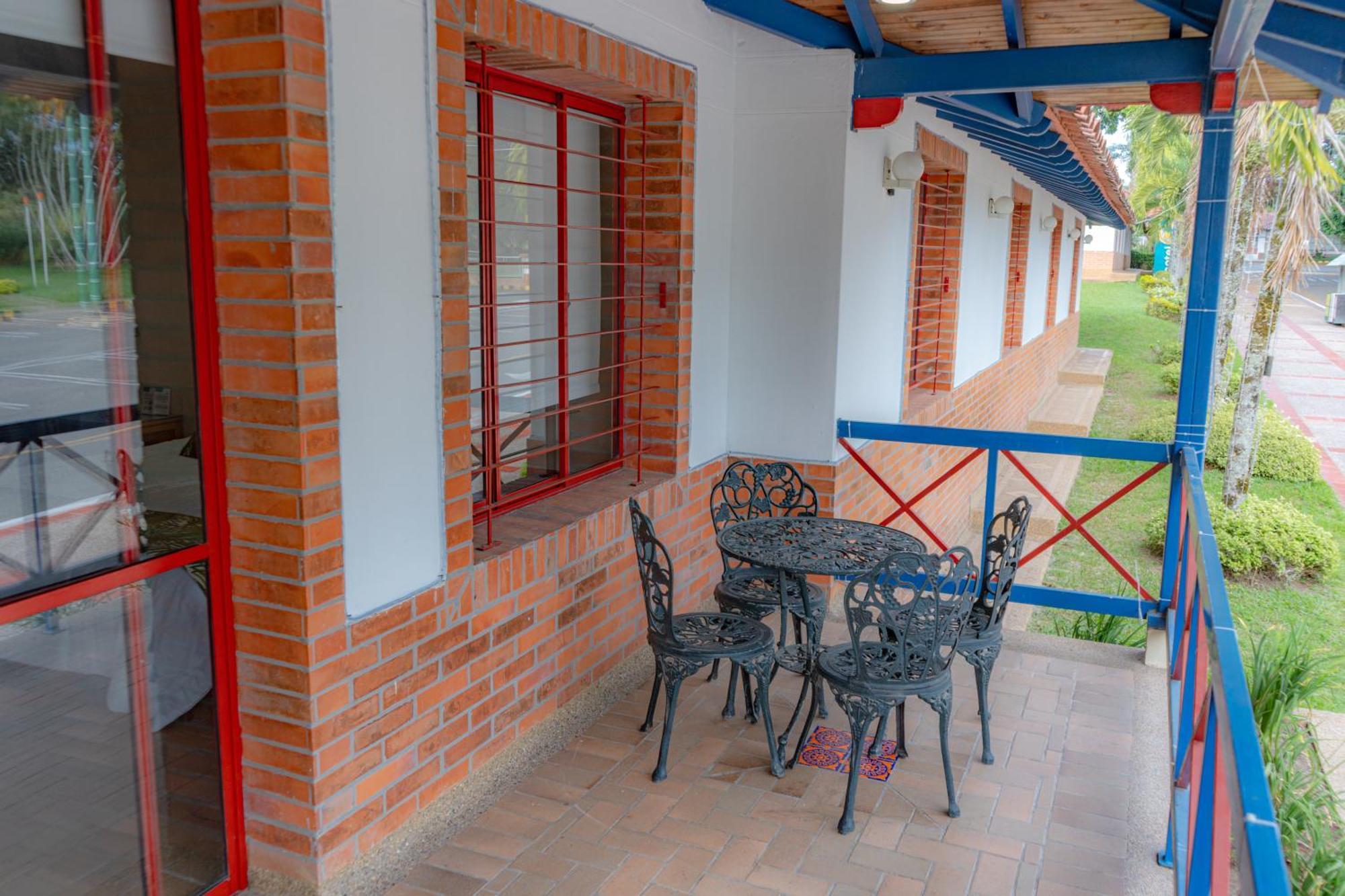 Hotel Barranqueros Soleden El Socorro Dış mekan fotoğraf